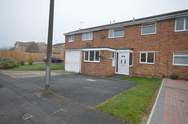  Image of 3 Bedroom Terraced for sale at Ashmore Close  Nythe, SN3 3PX