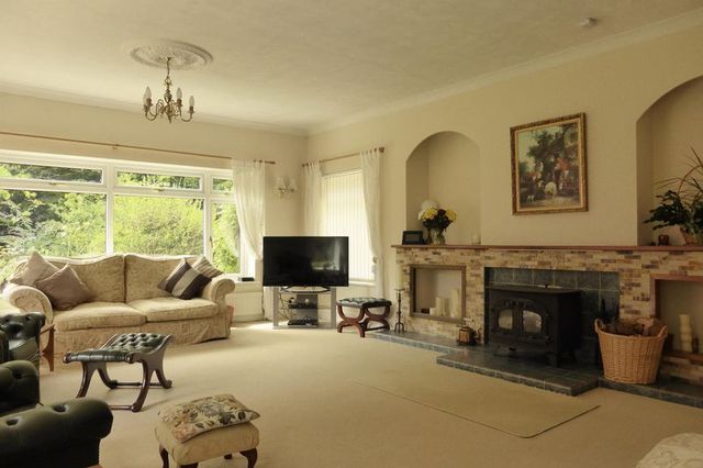  Image of 3 Bedroom Detached for sale at Barton Road  Wisbech, PE13 4TL
