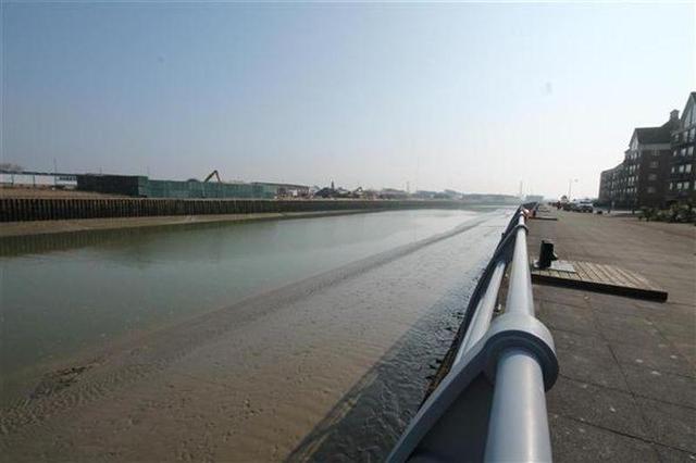  Image of 1 Bedroom Flat for sale at Kingston by Sea, BN43 5PJ