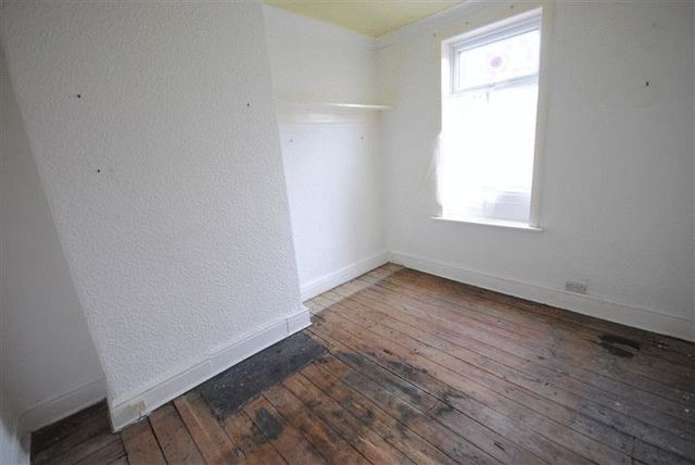  Image of 2 Bedroom Terraced for sale at Briarwood Road Aigburth Liverpool, L17 6DD