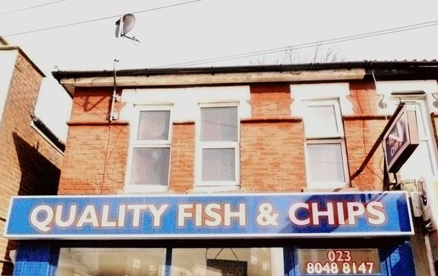  Image of 2 Bedroom Property to rent at Bridge Road  Southampton, SO19 7GQ