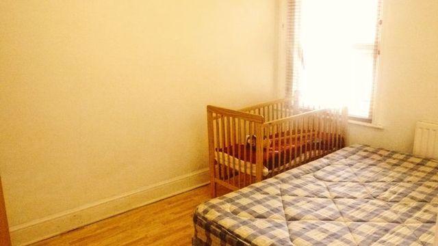  Image of 2 Bedroom Property to rent at Bridge Road  Southampton, SO19 7GQ