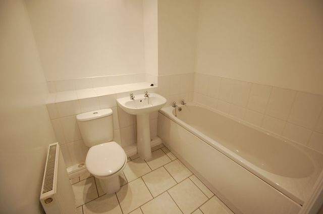  Image of 2 Bedroom Flat to rent at Fullerton Way Thornaby Stockton-On-Tees, TS17 0AU