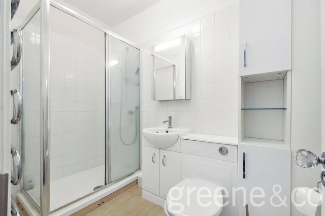  Image of 1 Bedroom Flat to rent at Kilburn London Kilburn Park, NW6 5SR