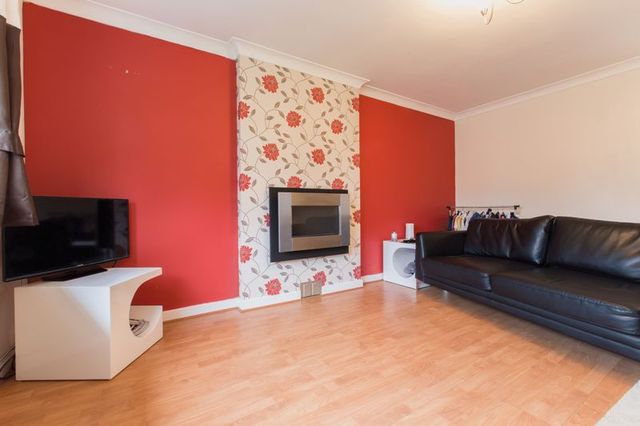  Image of 3 Bedroom Detached to rent at Castleton Way Winstanley Wigan, WN3 6LP