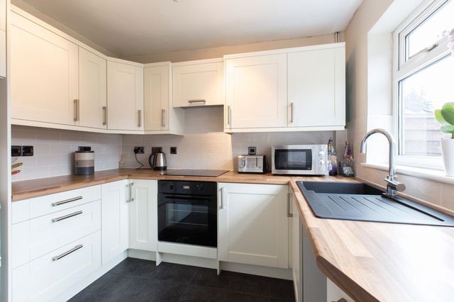  Image of 3 Bedroom Detached to rent at Castleton Way Winstanley Wigan, WN3 6LP