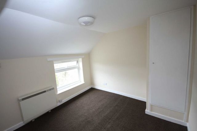  Image of 1 Bedroom Terraced to rent at Church Row Loftus Saltburn-By-The-Sea, TS13 4JS