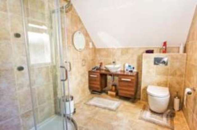 Image of 4 Bedroom Semi-Detached for sale at London  Hendon, NW4 4RU