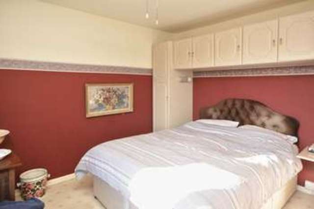  Image of 4 Bedroom Semi-Detached for sale at Courtiers Green Clifton Hampden Abingdon, OX14 3EN