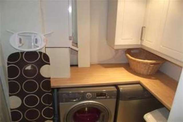  Image of 2 Bedroom Detached to rent at Ashton-under-Lyne, OL6 6TE