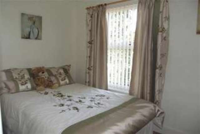  Image of 2 Bedroom Detached to rent at Ashton-under-Lyne, OL6 6TE
