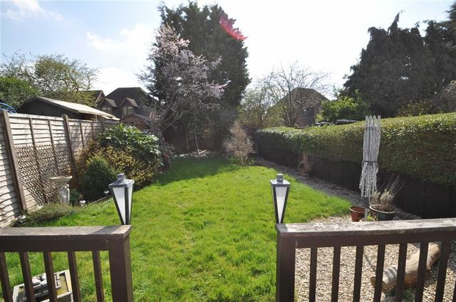  Image of 3 Bedroom Property for sale at Elmdale Road Worcester Worcester, WR3 7PA