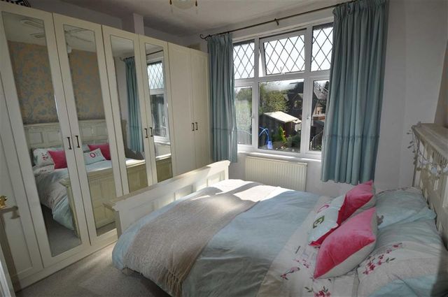  Image of 3 Bedroom Property for sale at Elmdale Road Worcester Worcester, WR3 7PA