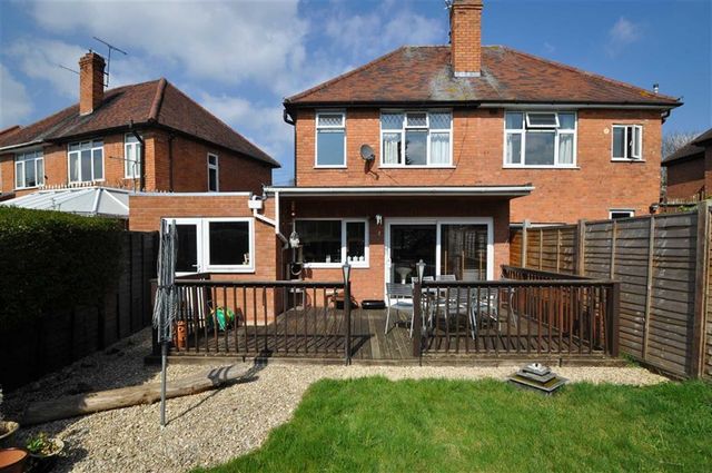  Image of 3 Bedroom Property for sale at Elmdale Road Worcester Worcester, WR3 7PA