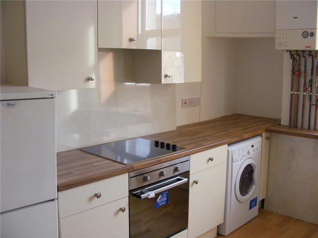  Image of 2 Bedroom Flat to rent at Dennistoun Glasgow Glasgow, G31 2SG