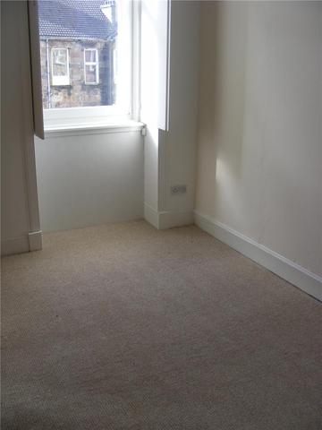  Image of 2 Bedroom Flat to rent at Dennistoun Glasgow Glasgow, G31 2SG