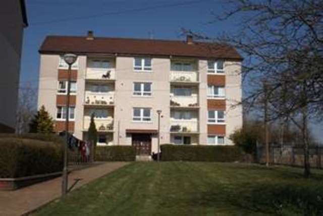  Image of 2 Bedroom Flat to rent at Glasgow, G33 3TH