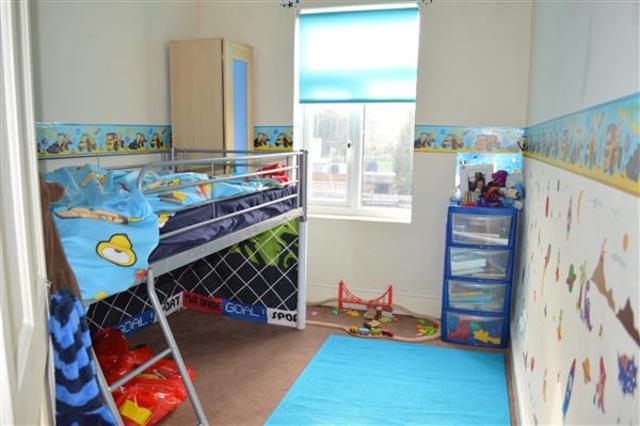  Image of 3 Bedroom Terraced for sale at Sheldon, B26 1DA