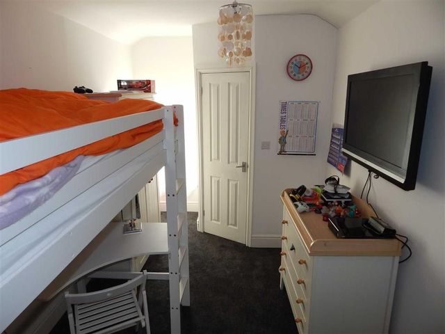  Image of 4 Bedroom Property for sale at Glancynon Terrace Abercynon Abercynon, CF45 4TF