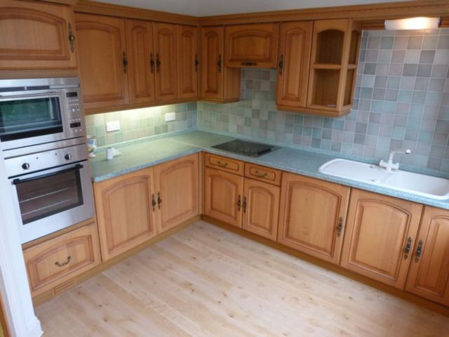 Image of 3 Bedroom Apartment to rent at Grays Inn Road  London, WC1X 8DX