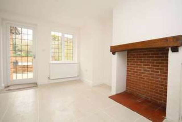  Image of 3 Bedroom Semi-Detached to rent at Thames Street Sonning Reading, RG4 6UX