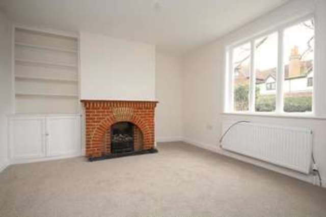  Image of 3 Bedroom Semi-Detached to rent at Thames Street Sonning Reading, RG4 6UX