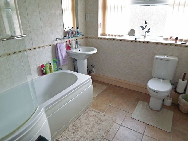  Image of 3 Bedroom Detached for sale at Hall View Mattersey Doncaster, DN10 5HY