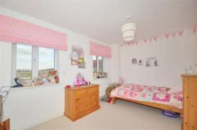  Image of 3 Bedroom Terraced for sale at Kings Hill West Malling West Malling, ME19 4JU