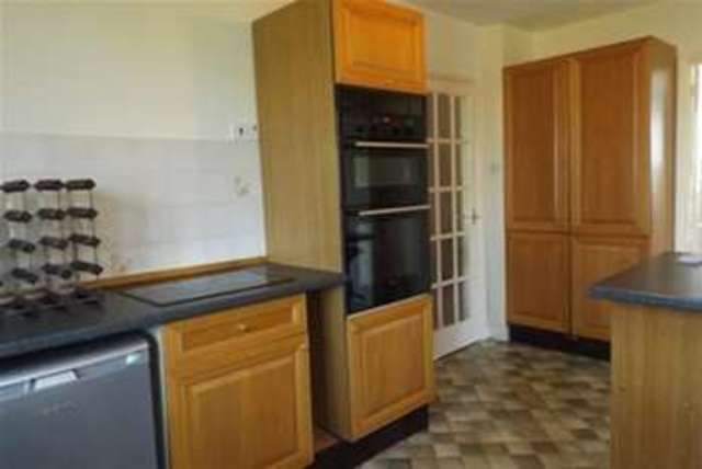  Image of 4 Bedroom Detached to rent at Warminster, BA12 9HR