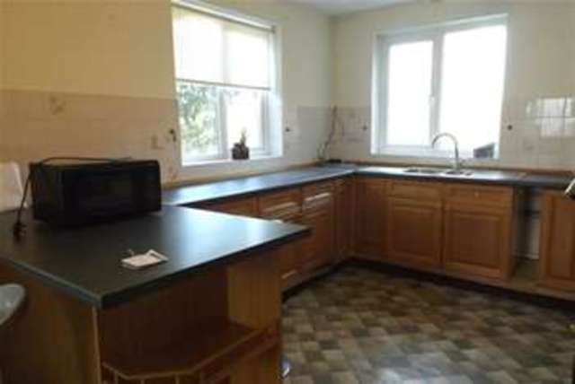 Image of 4 Bedroom Detached to rent at Warminster, BA12 9HR