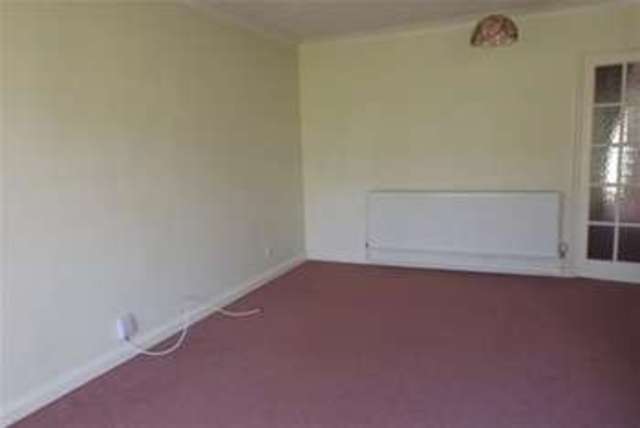  Image of 4 Bedroom Detached to rent at Warminster, BA12 9HR