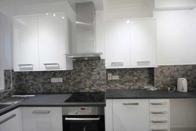  Image of 1 Bedroom Flat to rent at London WC1V 6RD Holborn, WC1V 6RD