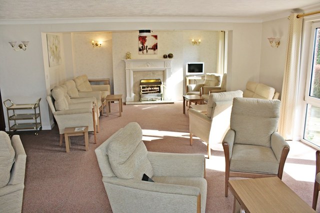  Image of 2 Bedroom Retirement Property for sale at Jews Walk  Sydenham, SE26 4NN