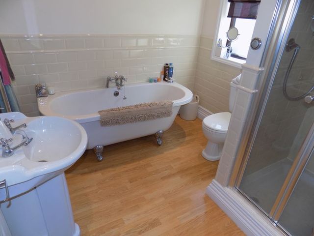  Image of 3 Bedroom Semi-Detached for sale at Kent Avenue Gorleston Great Yarmouth, NR31 7LX