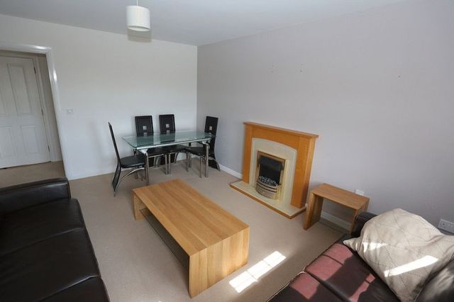  Image of 2 Bedroom Flat to rent at Kings Avenue  Ely, CB7 4QW