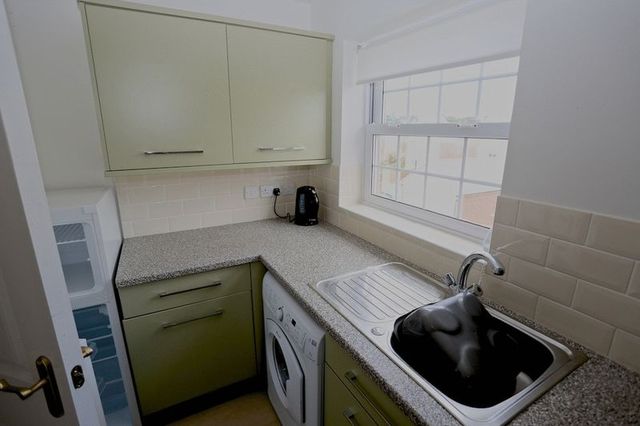  Image of 2 Bedroom Flat to rent at Kings Avenue  Ely, CB7 4QW
