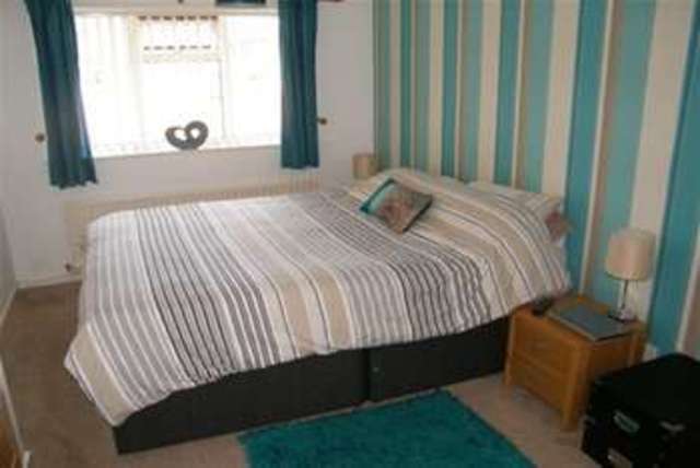  Image of 3 Bedroom Detached to rent at Cannock, WS12 4SA