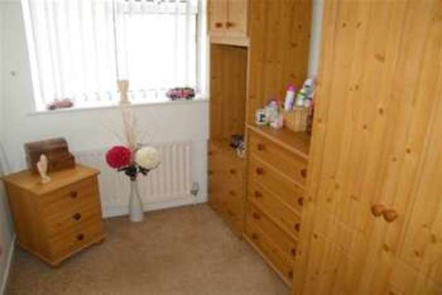  Image of 3 Bedroom Detached to rent at Cannock, WS12 4SA
