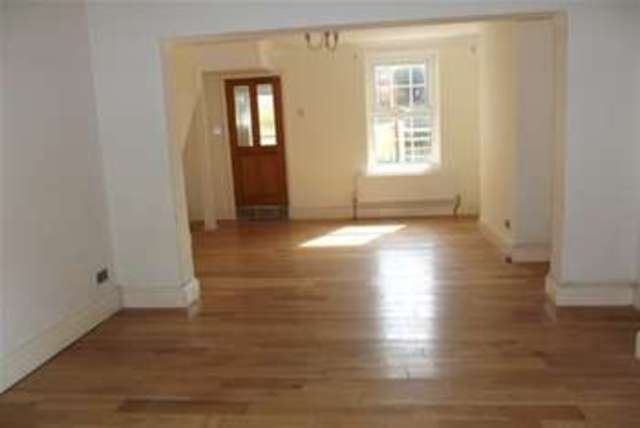  Image of 2 Bedroom Detached to rent at Dover, CT17 9QT