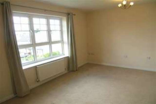  Image of 2 Bedroom Flat to rent at Wakefield, WF2 9SL