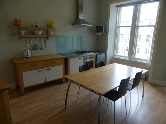 Image of 2 Bedroom Flat to rent at West End Glasgow Glasgow, G11 7JQ