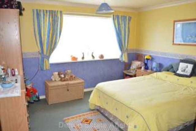  Image of 3 Bedroom End of Terrace for sale at Northway Bridgemary Gosport, PO13 0XF