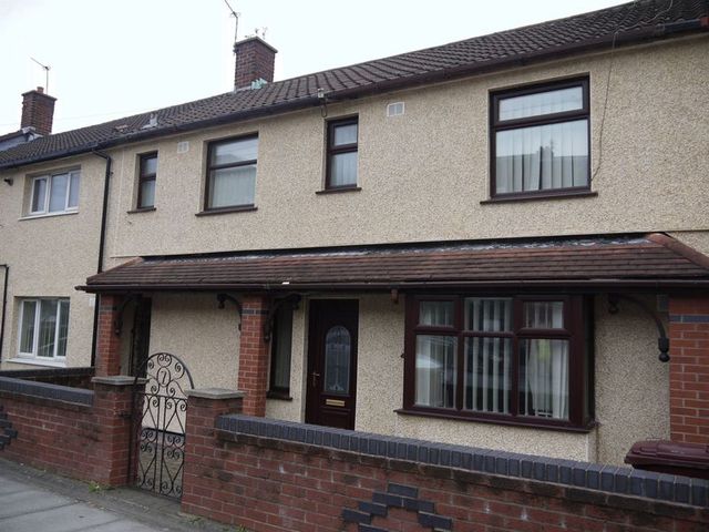  Image of 4 Bedroom Terraced to rent at Park Brow Drive  Kirkby, L32 9RE