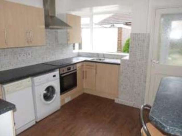  Image of 2 Bedroom Bungalow for sale at Loughborough Leicestershire Loughborough, LE11 2HN