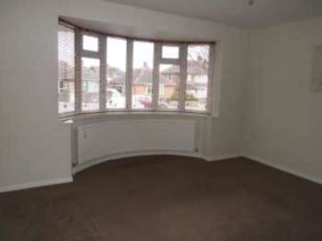  Image of 2 Bedroom Bungalow for sale at Loughborough Leicestershire Loughborough, LE11 2HN