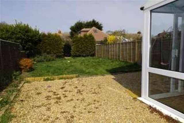  Image of 3 Bedroom Detached to rent at Worthing, BN14 7EF