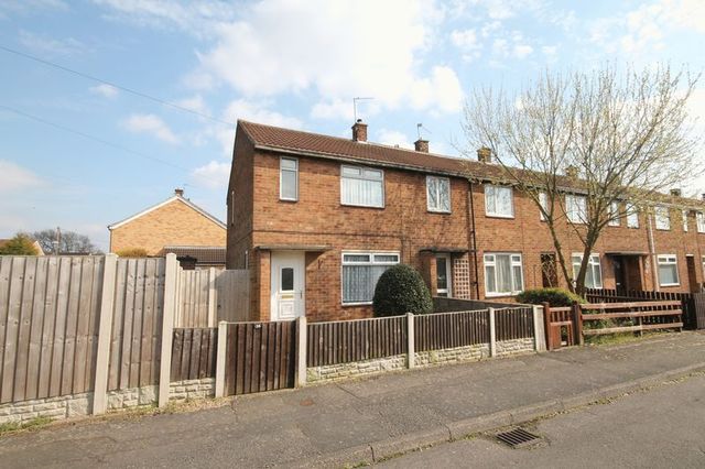  Image of 3 Bedroom Semi-Detached to rent at Rodsley Crescent Littleover Derby, DE23 2NY