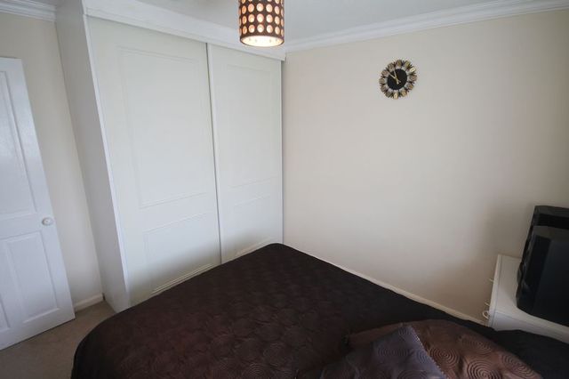  Image of 3 Bedroom Semi-Detached to rent at Rodsley Crescent Littleover Derby, DE23 2NY