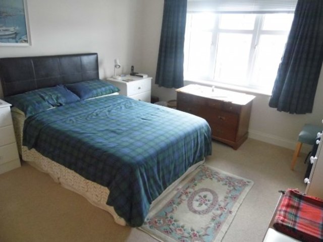  Image of 2 Bedroom Flat for sale at Exmouth Devon Exmouth, EX8 1XU