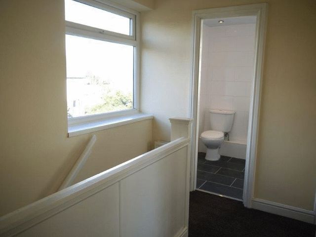  Image of 3 Bedroom Semi-Detached to rent at Rowlestone Rise Greengates Bradford, BD10 0DS